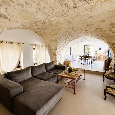 Authentique Maison En Pierre Avec Piscine Aux Portes D'uzes Βίλα *