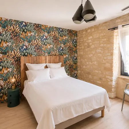 Authentique Maison En Pierre Avec Piscine Aux Portes D'uzes *